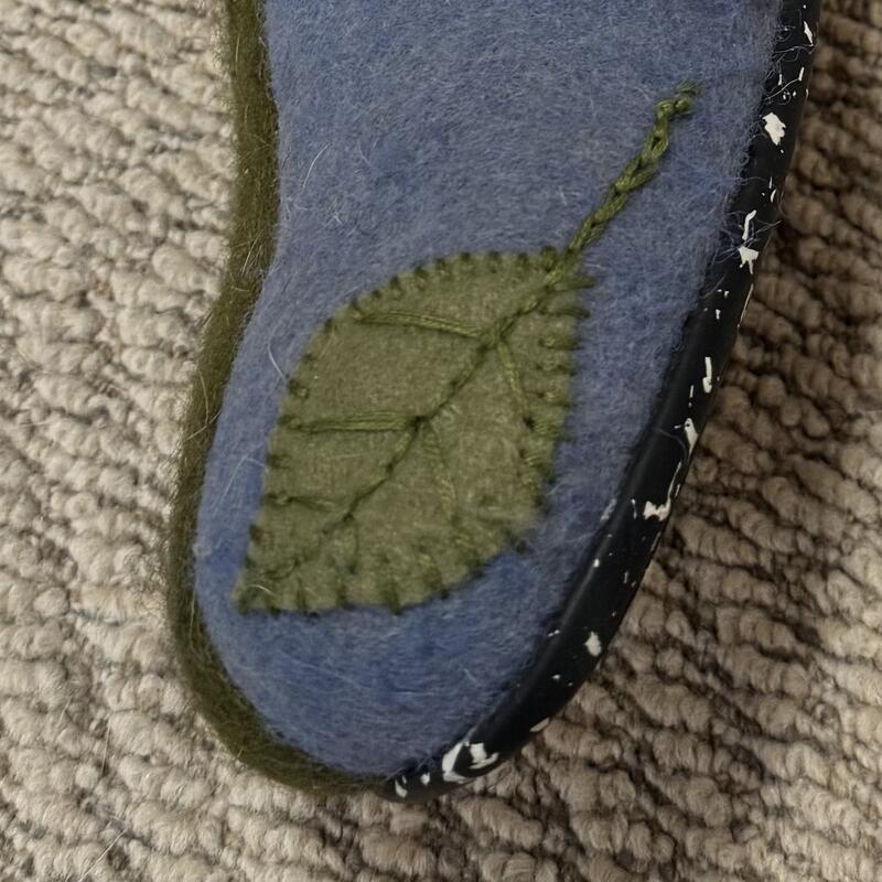 Felt leaf applique stitching